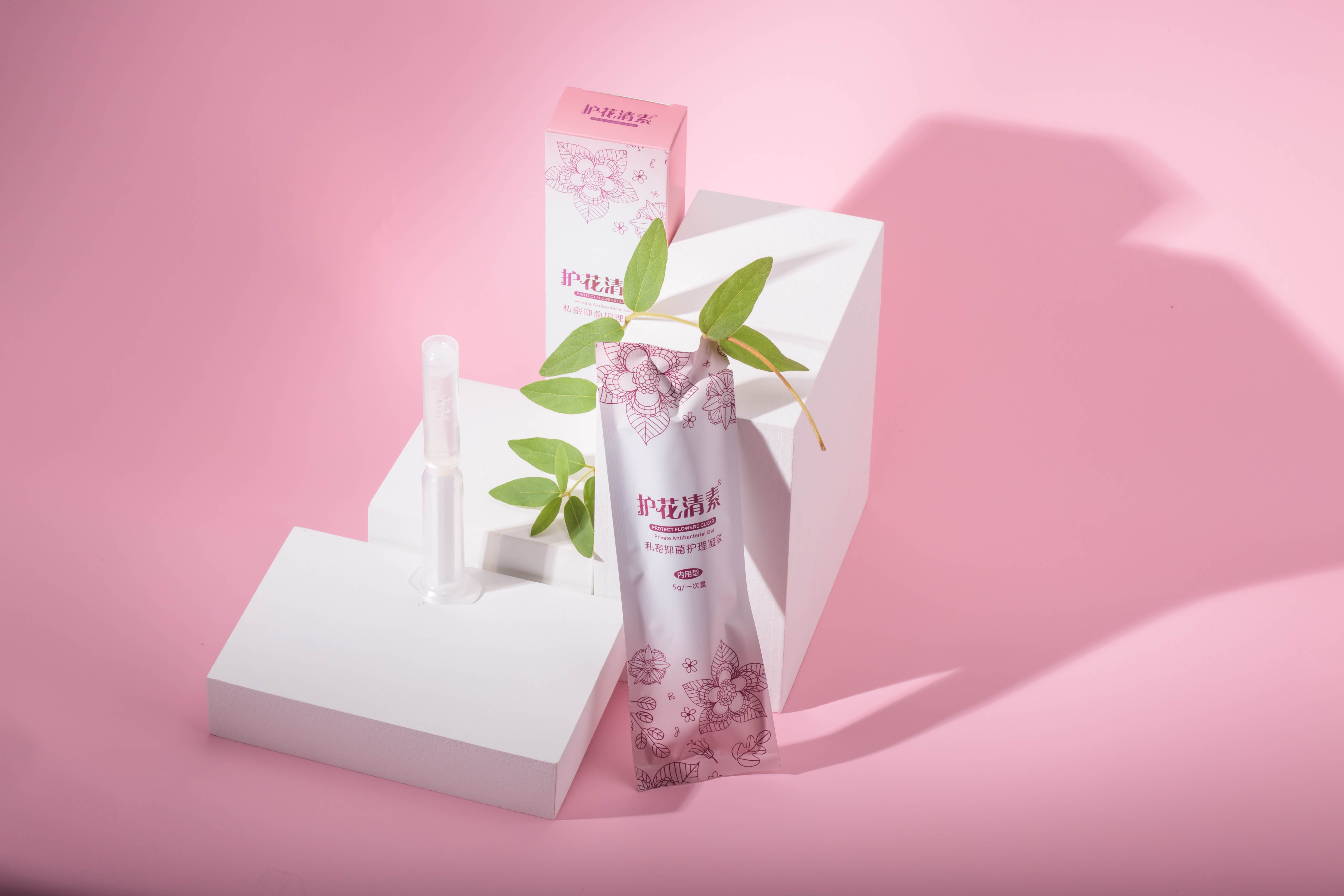 新办公室环境，宽敞明亮的办公空间